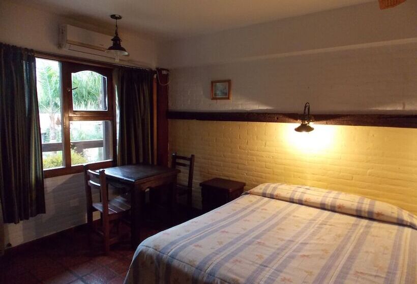 标准工作室, San Remo Villa Corral Apart