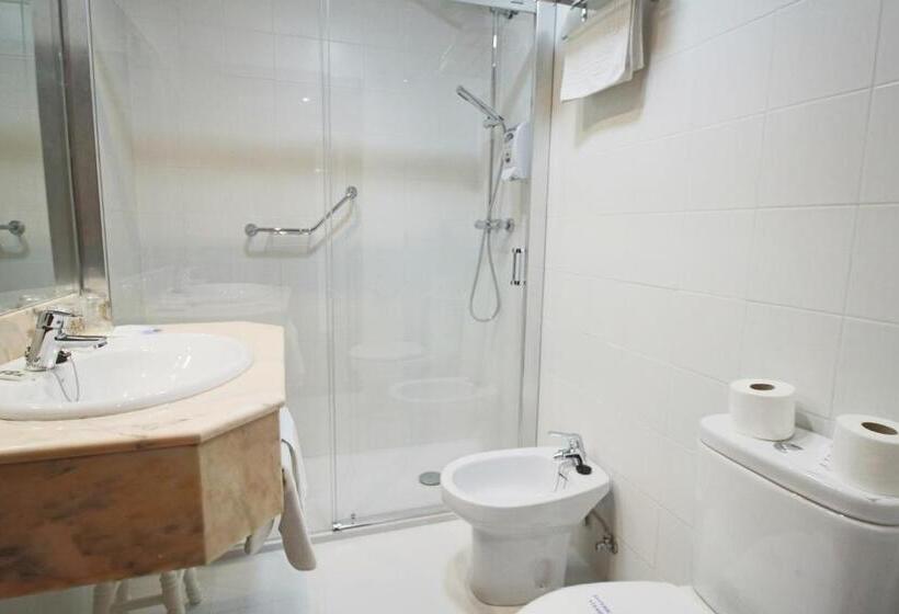 اتاق استاندارد, Santillana