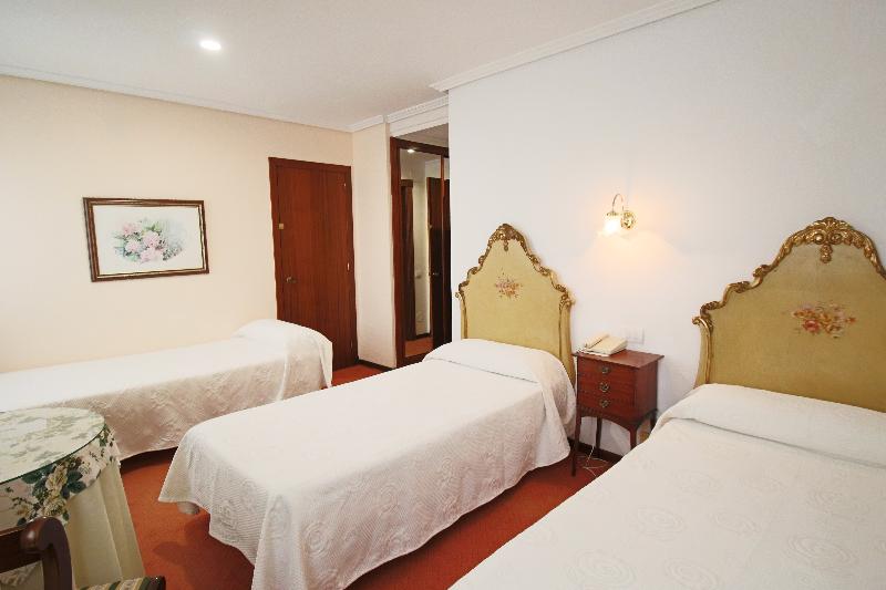 اتاق استاندارد, Santillana