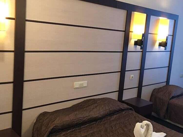 Triple Room Sea View, Sunny Bay Pomorie