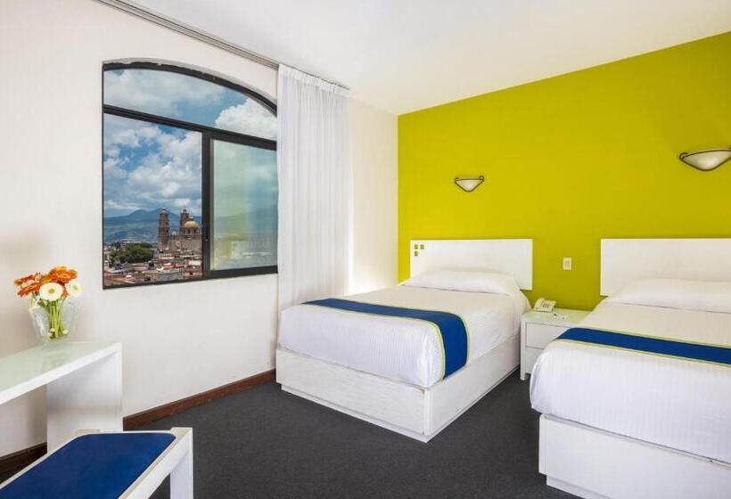 ２ダブルベッドのスタンダードルーム, Vista Express Morelia By Arriva Hospitality Group