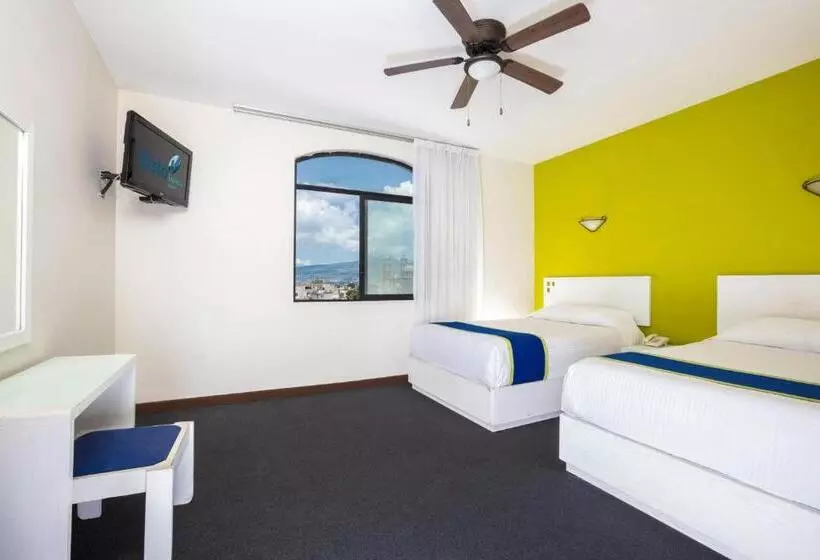 2ダブルベッドのスタンダードルーム, Vista Express Morelia By Arriva Hospitality Group