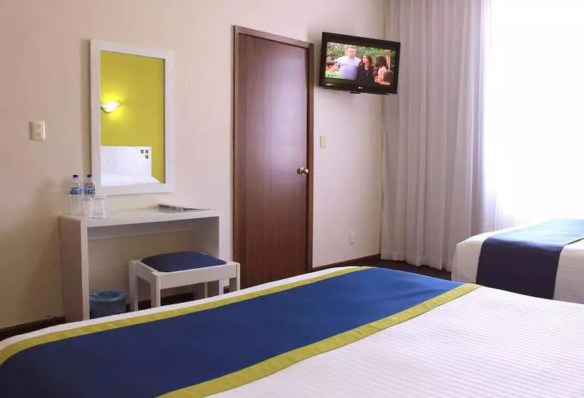 2ダブルベッドのスタンダードルーム, Vista Express Morelia By Arriva Hospitality Group