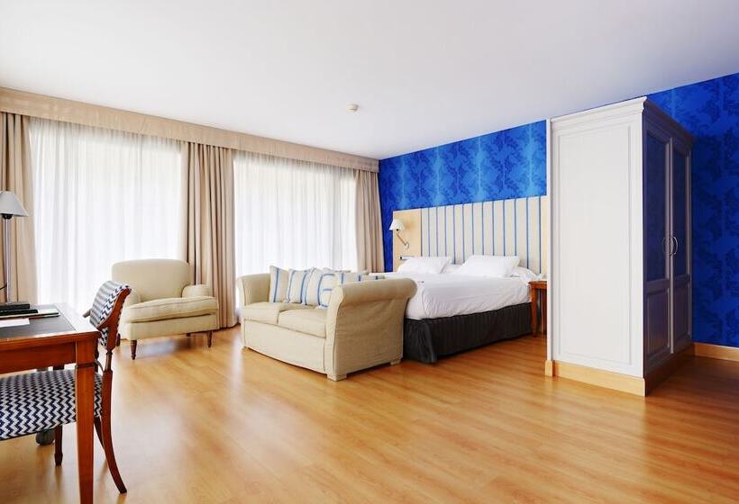 Номер Deluxe, U hotel Villa Gomá