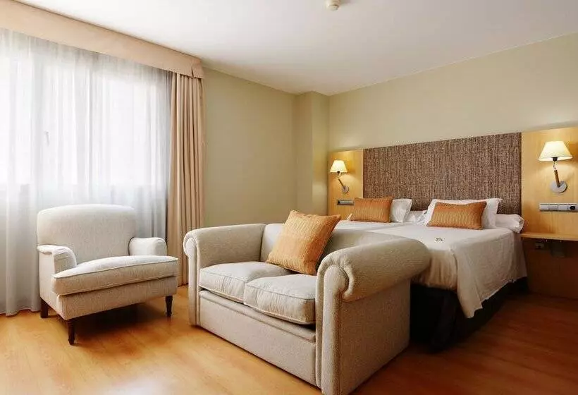 اتاق سوپریور, U hotel Villa Gomá
