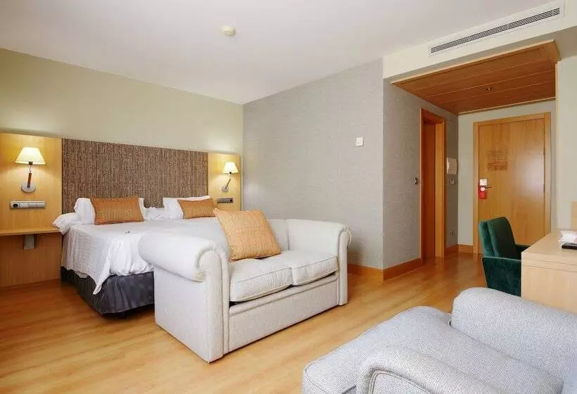 اتاق سوپریور, U hotel Villa Gomá