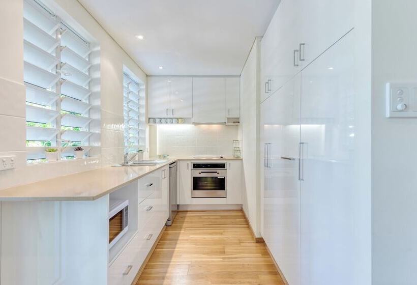 プールの見える1ベッドルームアパートメント, Verandahs Boutique Apartments