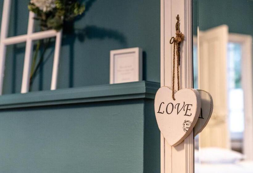 חדר סטנדרט, ô Château