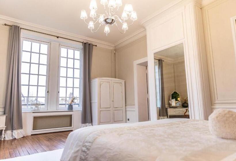 מיטת קינג בסוויטה, ô Château