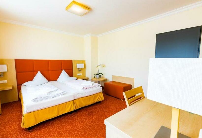 Номер Стандарт, Gasthof Pension Post