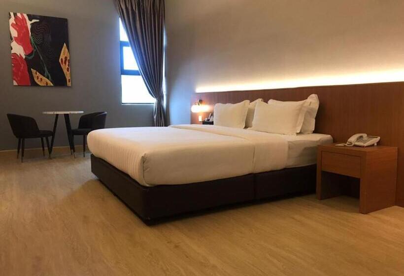 Suite Executive, Kluang Riverview