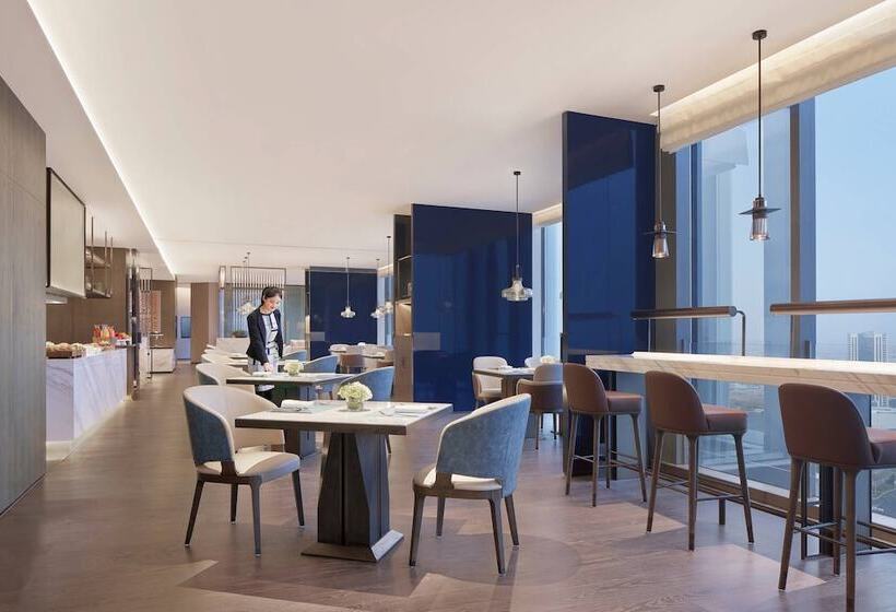 Номер Клуб, Liyang Marriott