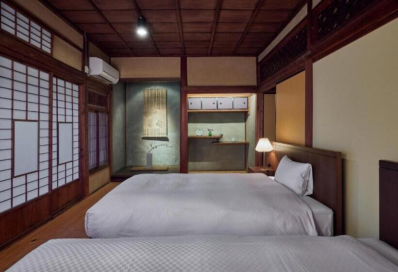 Номер Стандартный с Видом, Nipponia Hotel Ozu Castle Town