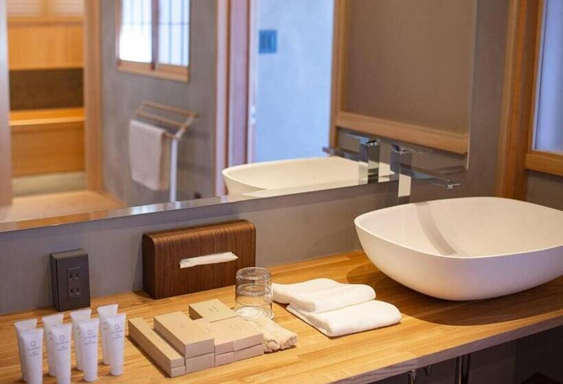 Habitació Quàdruple Estàndard, Nipponia Hotel Ozu Castle Town