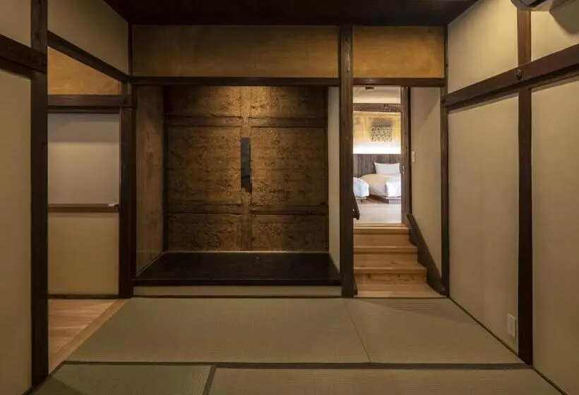 テラス付スイート, Nipponia Hotel Ozu Castle Town