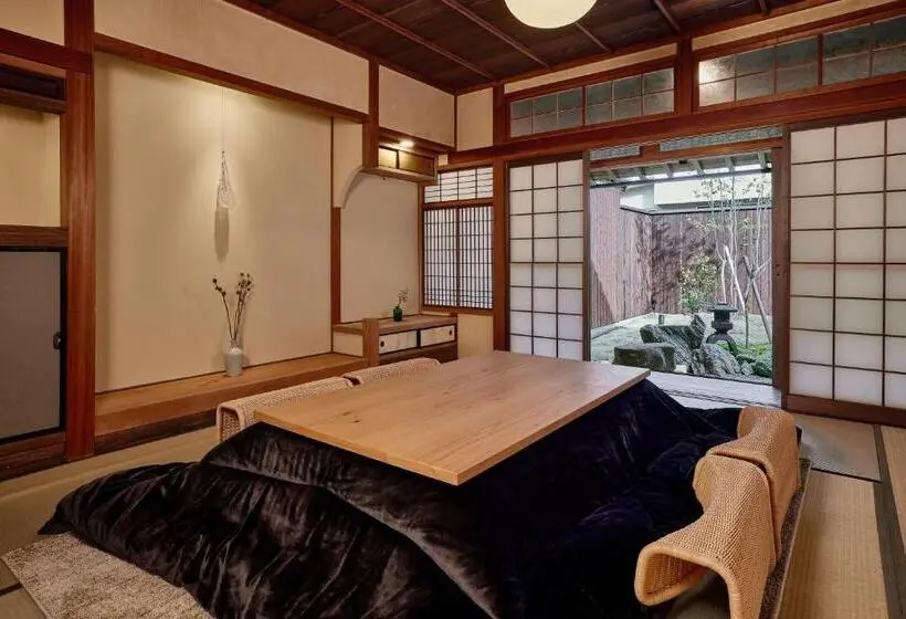 テラス付スイート, Nipponia Hotel Ozu Castle Town