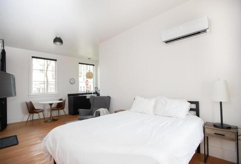 إستوديو قياسى, South Main Residences By Surf