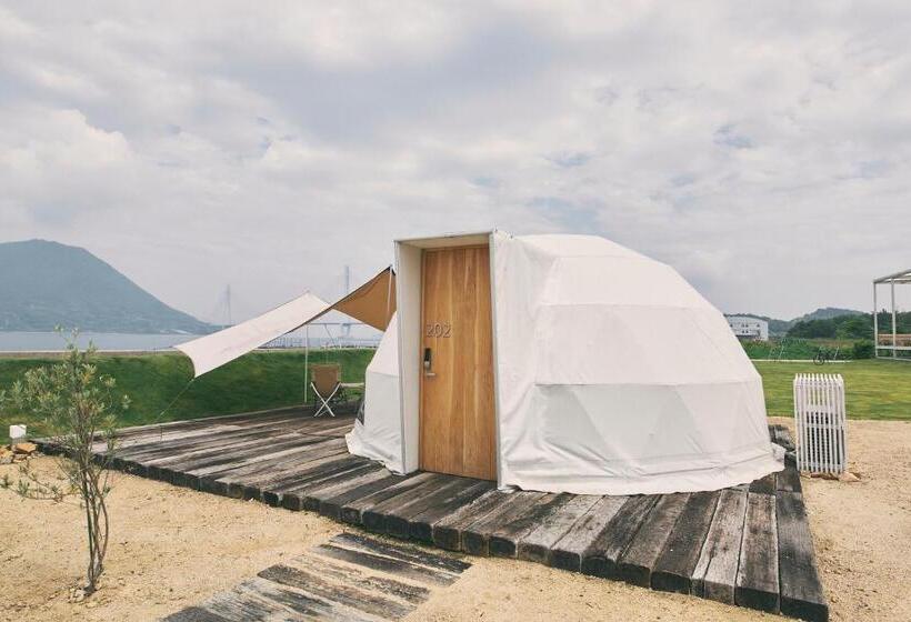 Standard Tent, Wakka