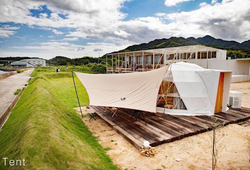 Standard Tent, Wakka