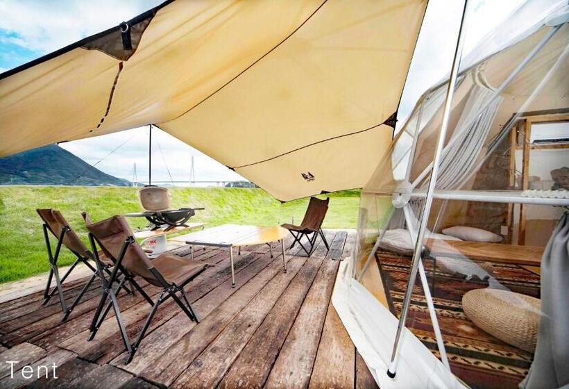 Standard Tent, Wakka