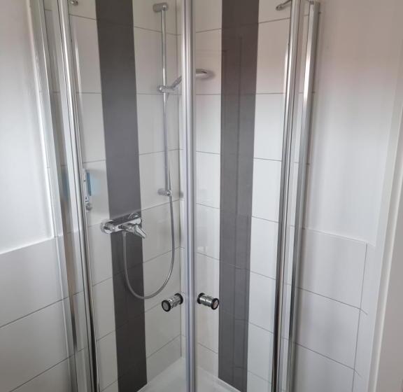 חדר סטנדרט יחיד, Pension Heuhexe