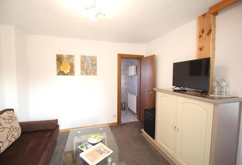 패밀리 룸, Haus Falle