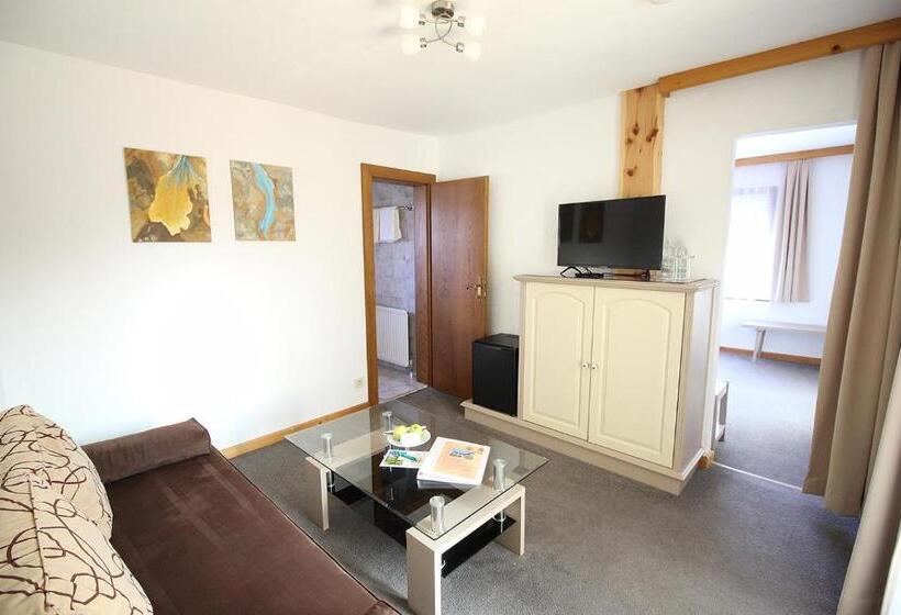 패밀리 룸, Haus Falle