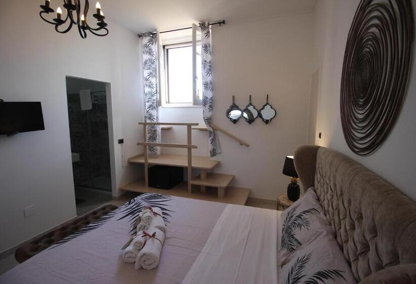 חדר דלוקס, Noto Da Quassù Relax B&b