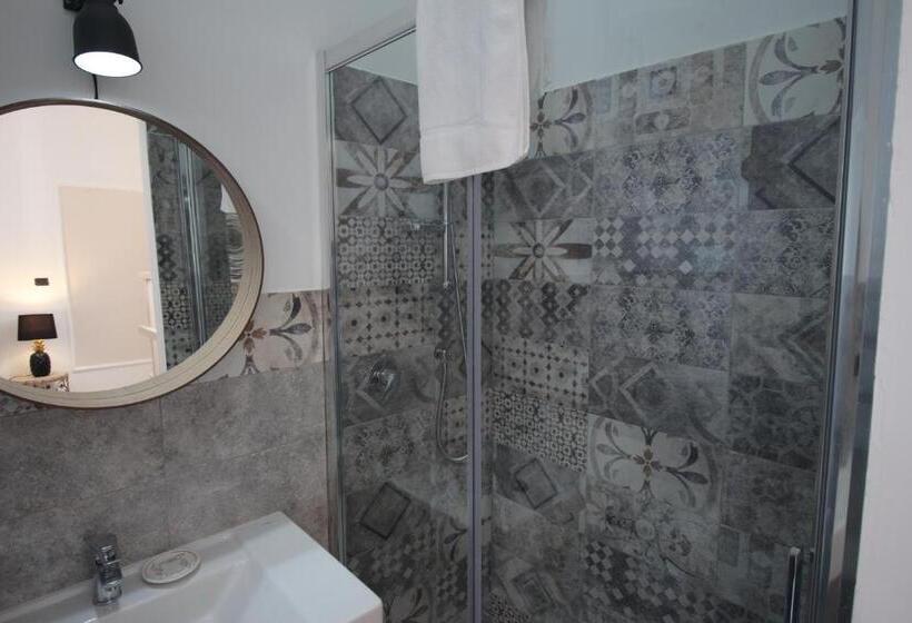 חדר דלוקס, Noto Da Quassù Relax B&b