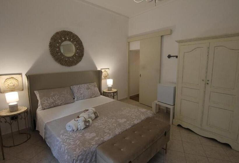 חדר דלוקס לשלושה, Noto Da Quassù Relax B&b