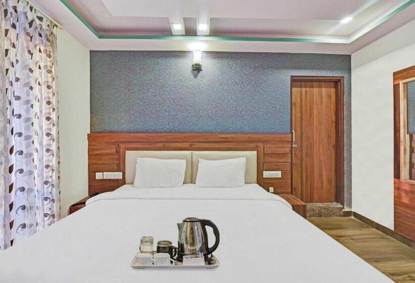 トリプルクラシックルーム, Airport View