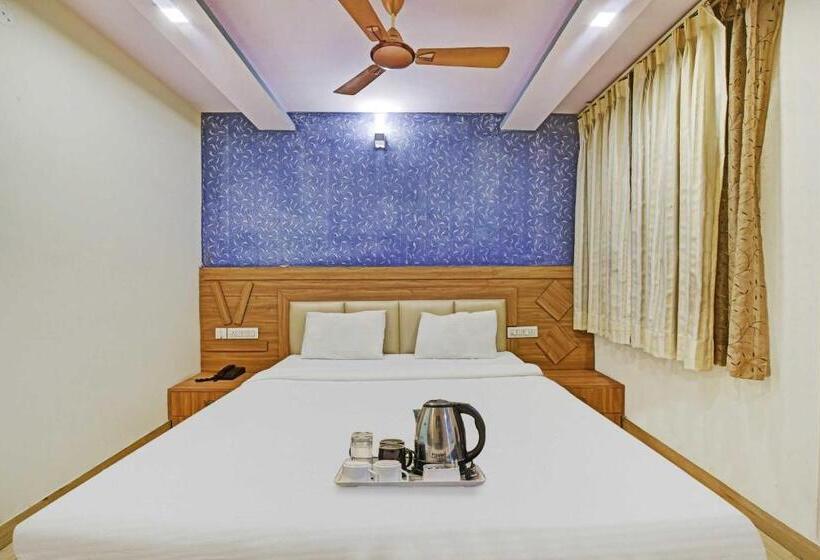 トリプルクラシックルーム, Airport View