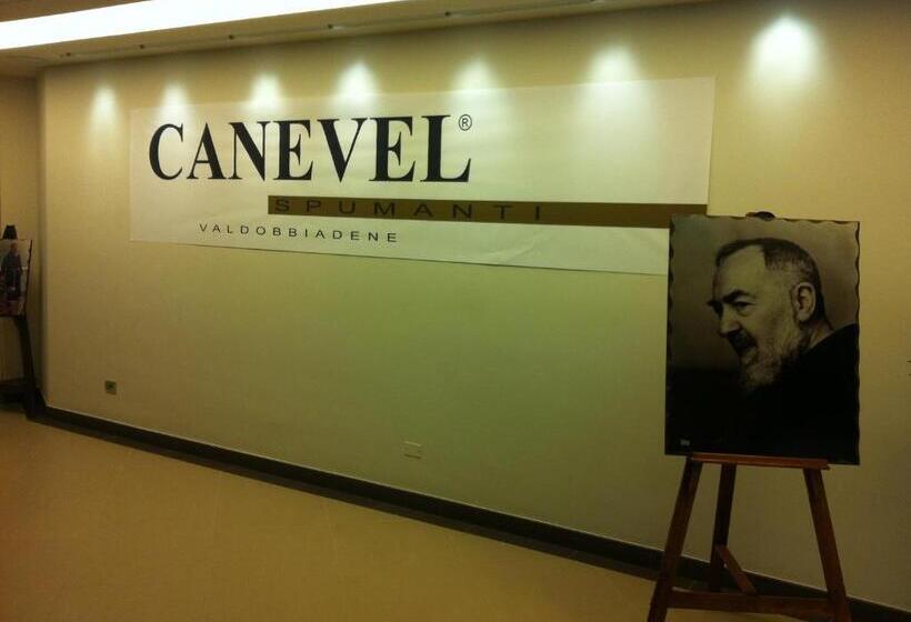 اتاق استاندارد, Corona