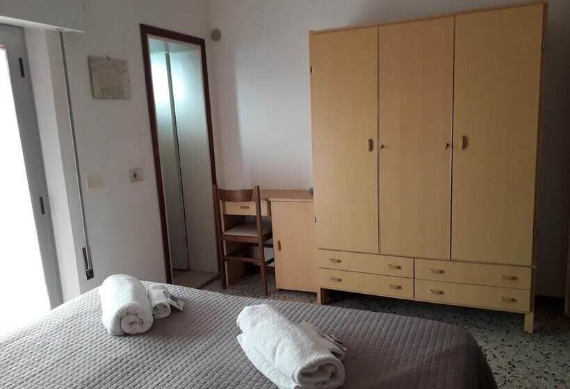 חדר סטנדרט, Sirena