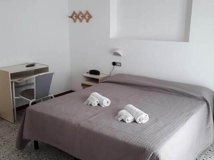 חדר סטנדרט, Sirena