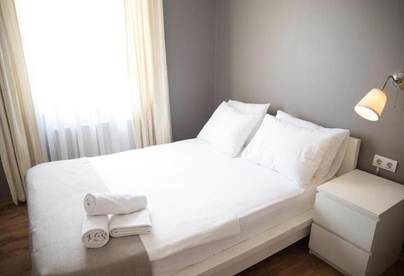 ファミリールーム, The Hera Hotels