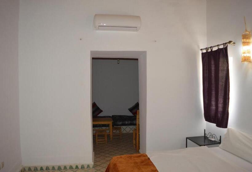 غرفة قياسية سرير كينج, Maison D'hôte Amridil