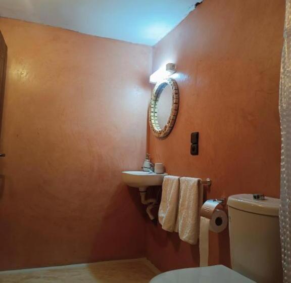 غرفة قياسية رباعية, Maison D'hôte Amridil