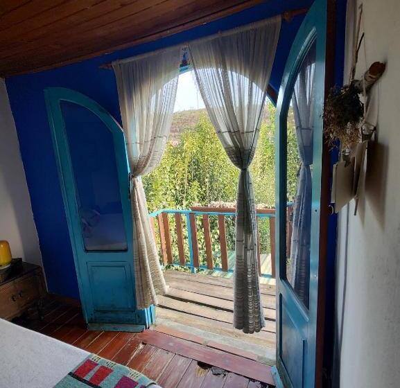 Номер Стандарт с Балконом, Onda Verde Hostel