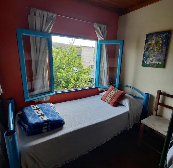 Кровать в Общей Комнате, Onda Verde Hostel