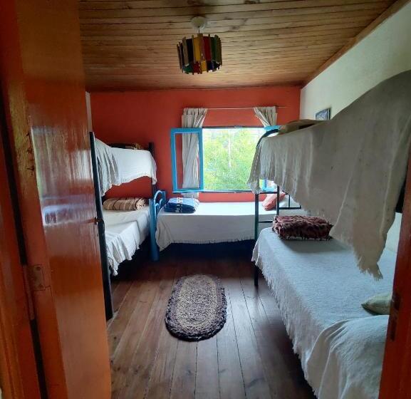 Кровать в Общей Комнате, Onda Verde Hostel