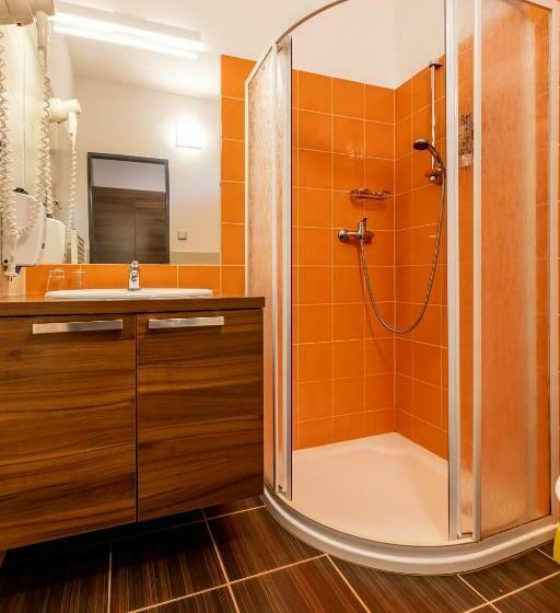 스탠다드 스튜디오, Penziony Gaudeo