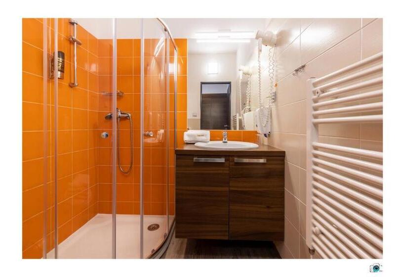 Standard studio with lake view, Penziony Gaudeo