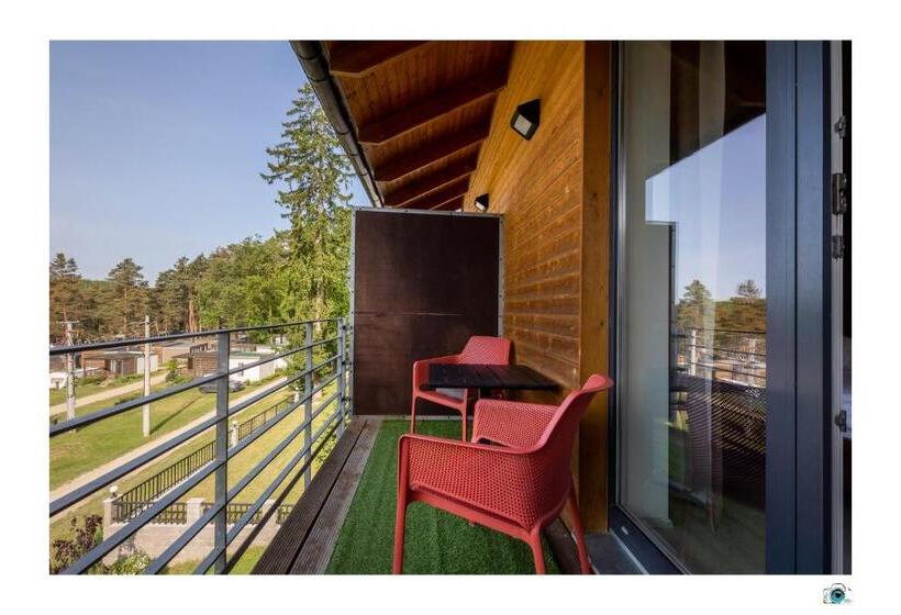 Standard studio with lake view, Penziony Gaudeo