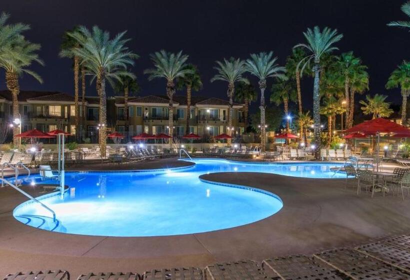 Люкс с Балконом, Desert Springs Villas I