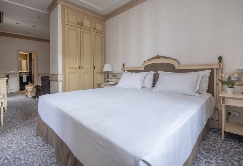 Полулюкс, Blau Gran Hotel Las Caldas