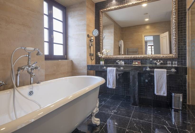 Полулюкс, Blau Gran Hotel Las Caldas