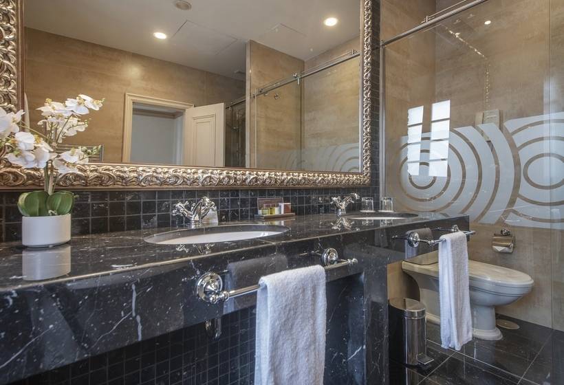 Полулюкс, Blau Gran Hotel Las Caldas