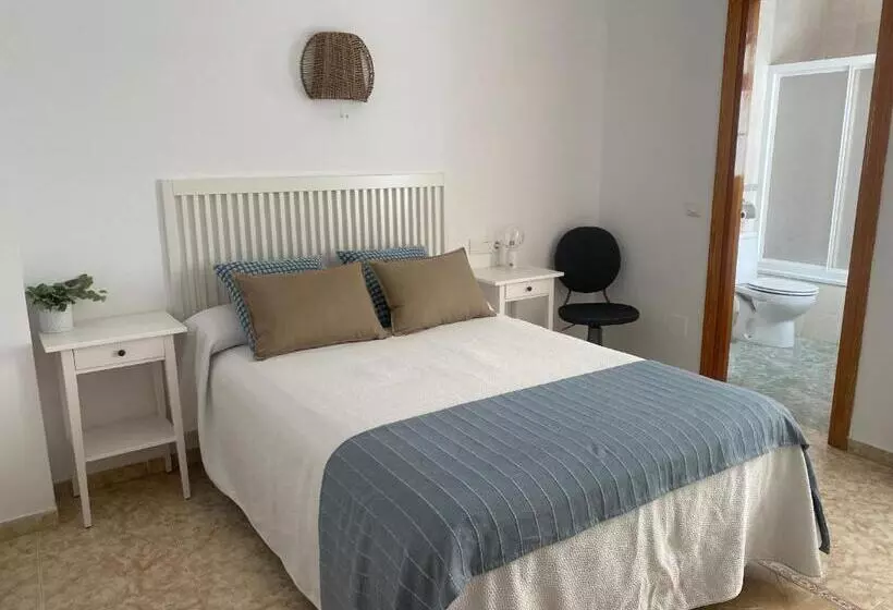 اتاق سوپریور, Hostal Andalucia