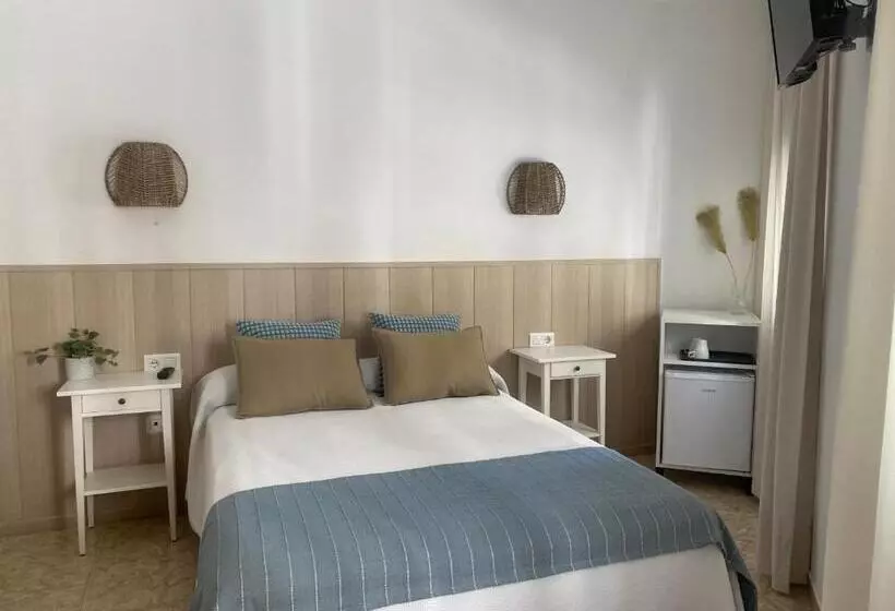 اتاق سوپریور, Hostal Andalucia
